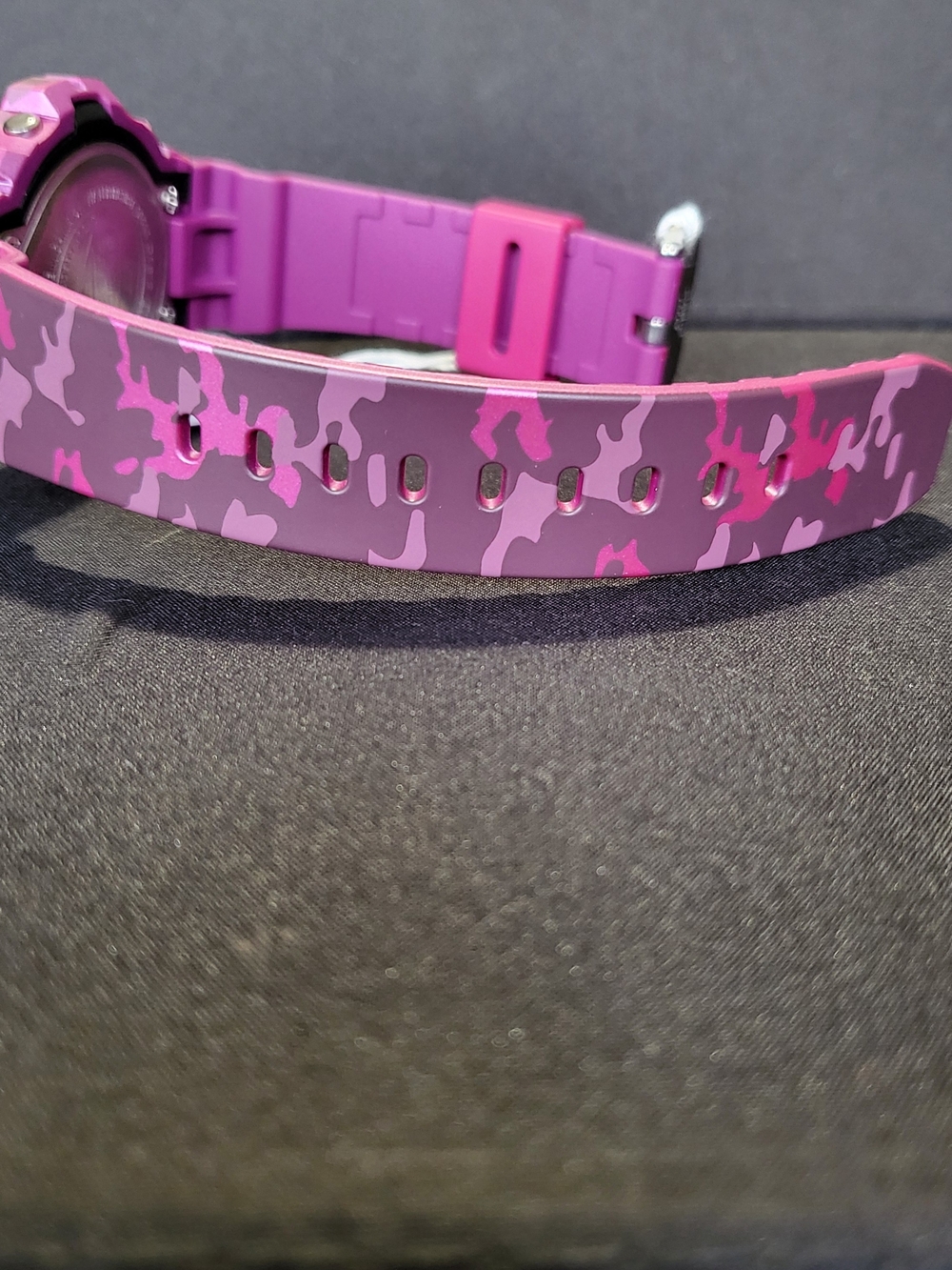 G-Shock GMD-S6900CF Pink Camo Digital Watch - Picture 5 of 8